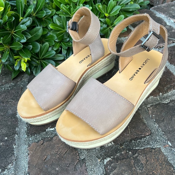 Lucky Brand Shoes - Lucky Brand brown platform Sandals  size 8.5